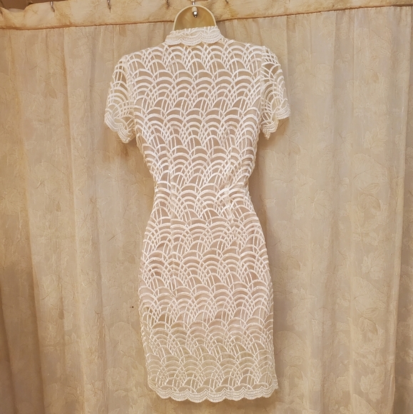 Stone Cold Fox Luke Dress - Picture 9 of 16